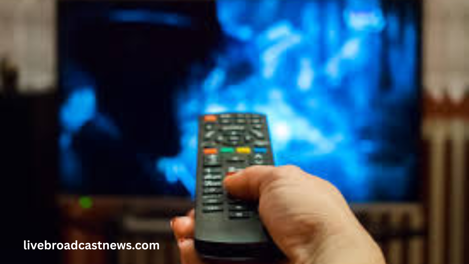 FCC Moves to Revisit Rules on National TV Ownership Cap